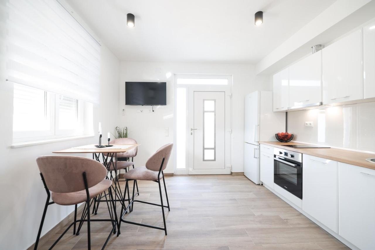 Duo Soles - Apartments With Private Parking Near Zadar Murvica  Екстериор снимка