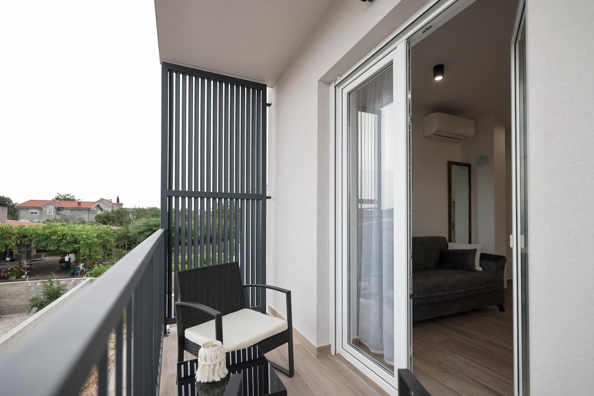 Duo Soles - Apartments With Private Parking Near Zadar Murvica  Екстериор снимка