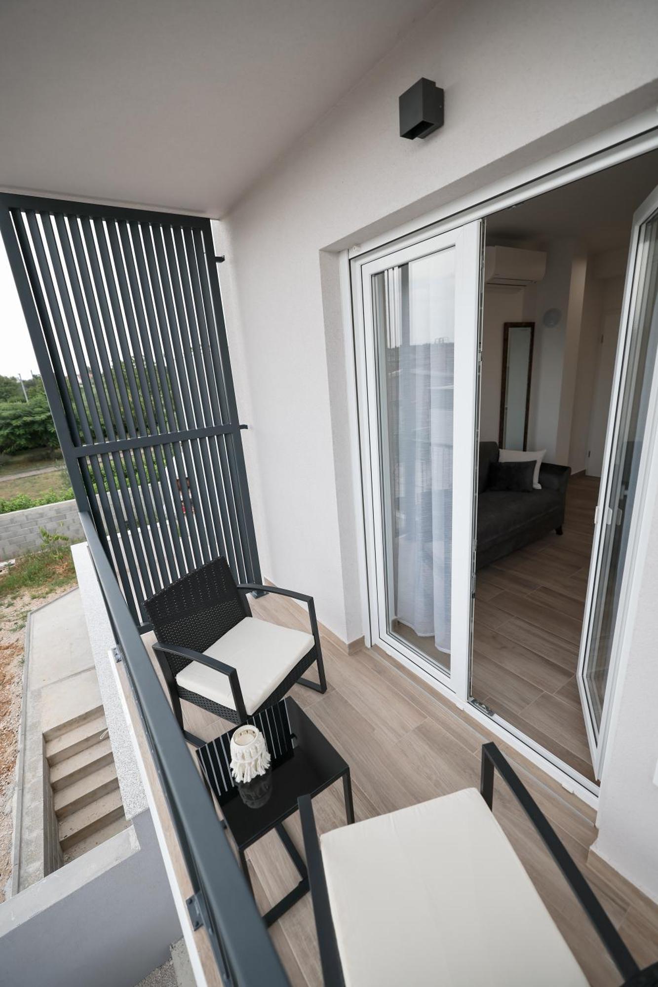 Duo Soles - Apartments With Private Parking Near Zadar Murvica  Екстериор снимка