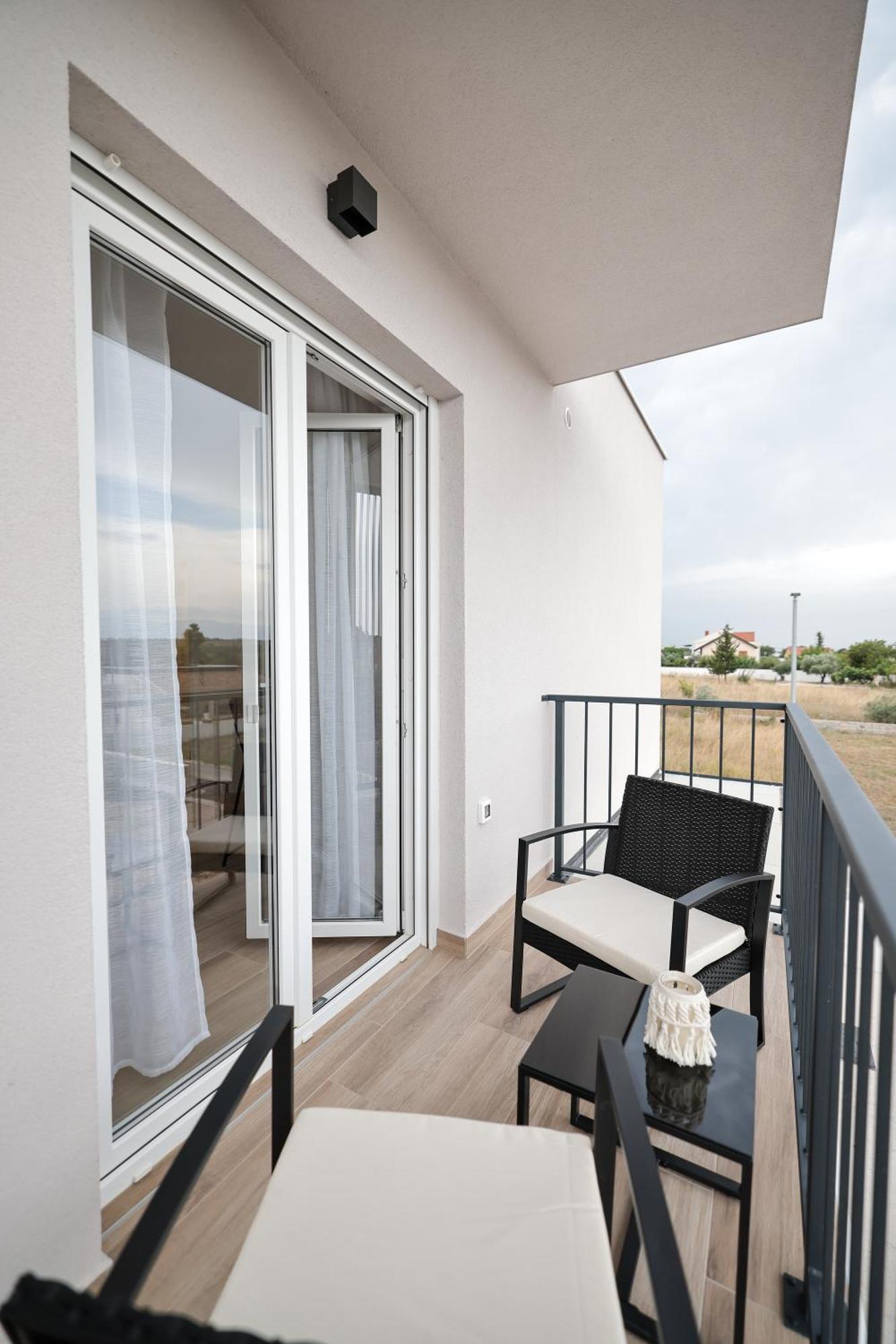 Duo Soles - Apartments With Private Parking Near Zadar Murvica  Екстериор снимка