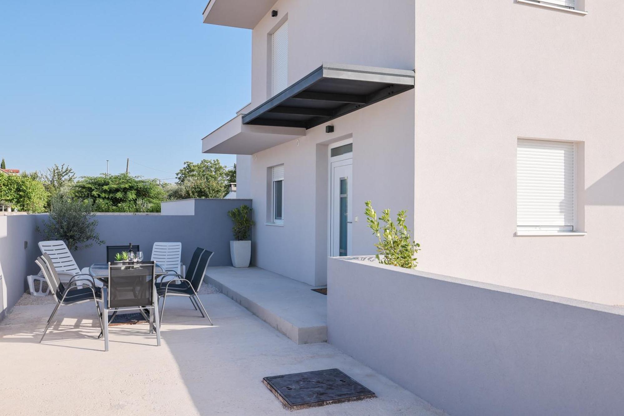 Duo Soles - Apartments With Private Parking Near Zadar Murvica  Екстериор снимка